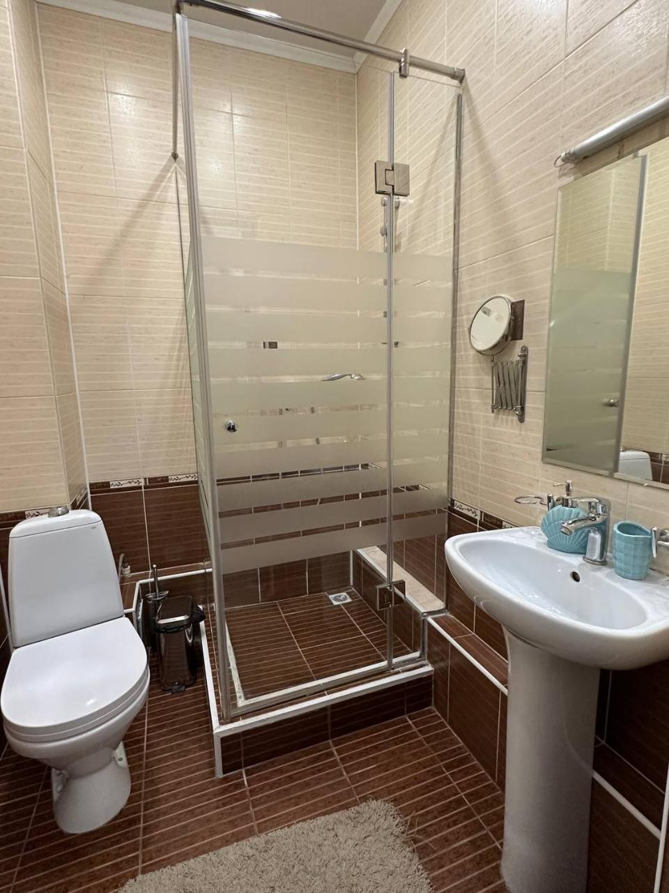 Tanzharyk Hotel Aqtöbe Luaran gambar