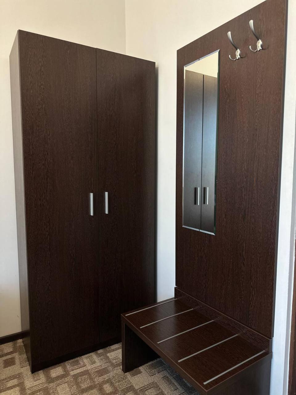 Tanzharyk Hotel Aqtöbe Luaran gambar