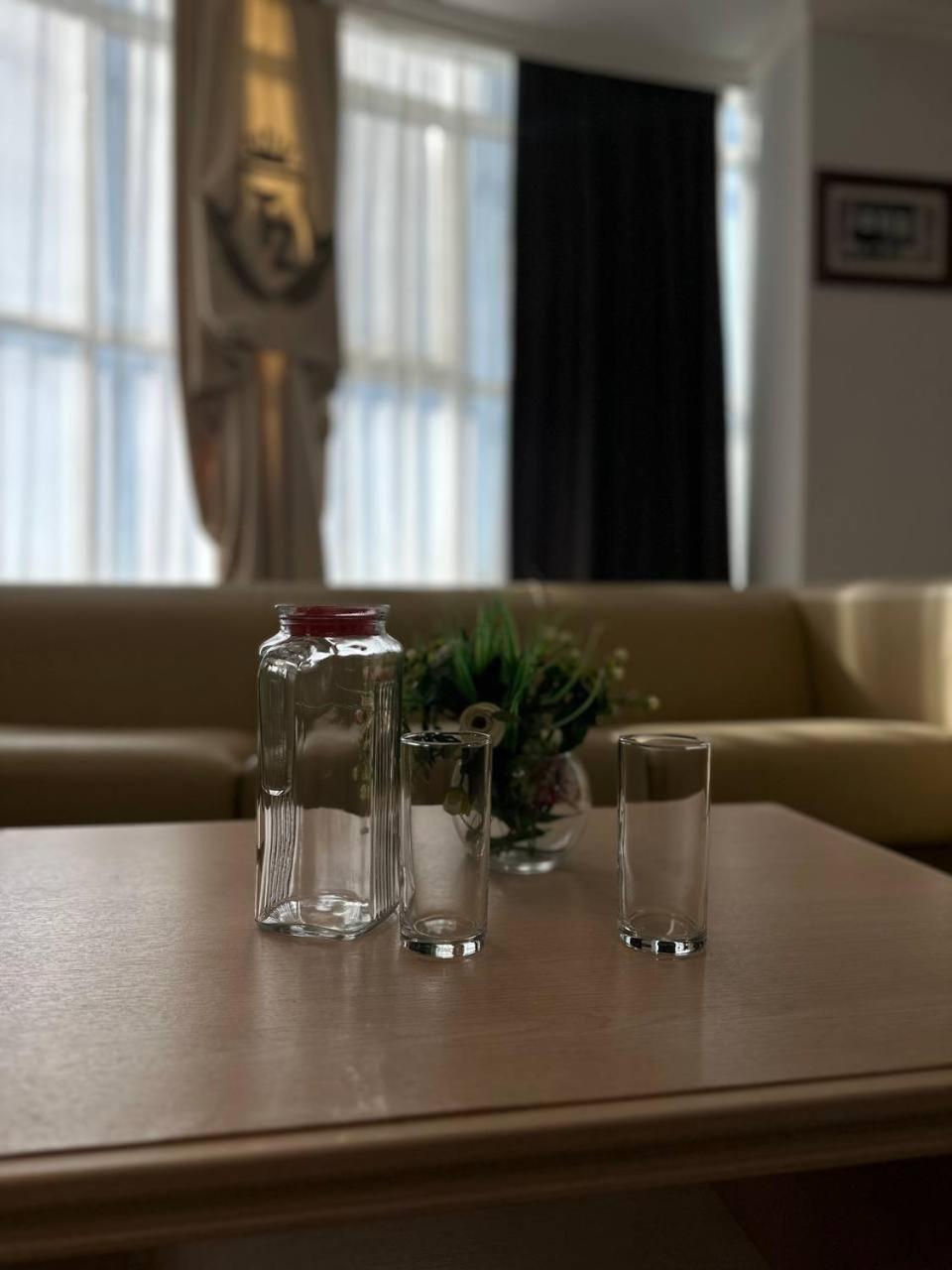 Tanzharyk Hotel Aqtöbe Luaran gambar