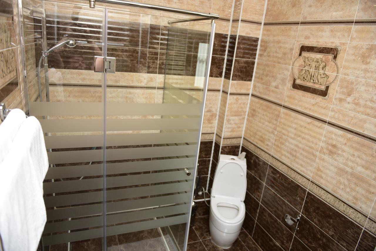 Tanzharyk Hotel Aqtöbe Luaran gambar